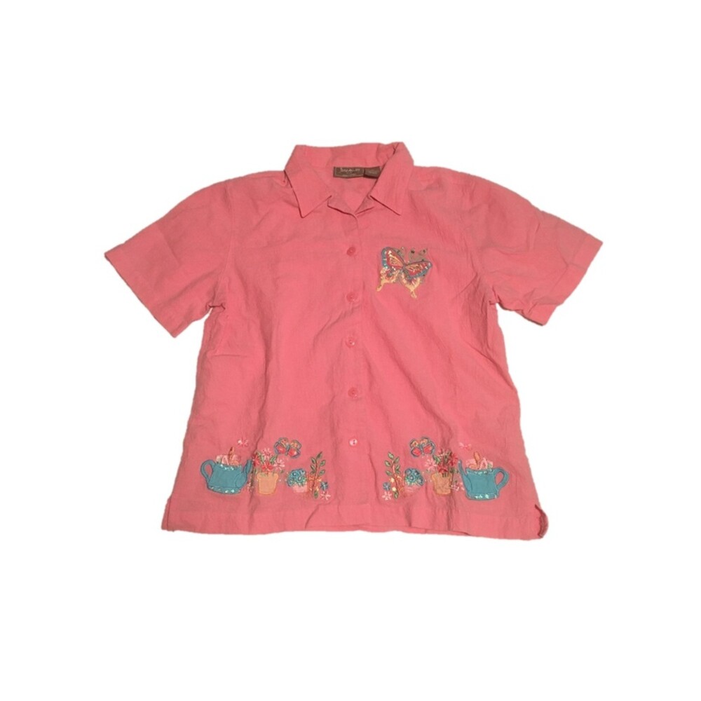 ✨️3 For $20✨️ Womens L bubble gum pink button shirt embroidered beaded butterfly